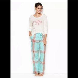 Victoria’s Secret Lounger PJ Set